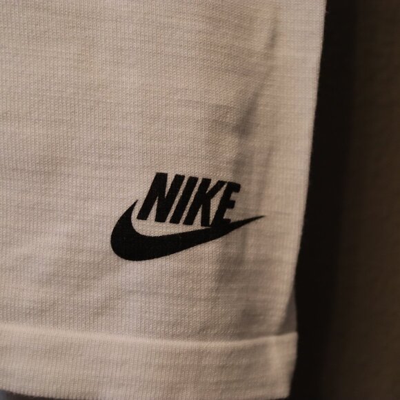 Nike Tech Knit Pocket Tee White Small 729397-100 - Picture 4 of 6